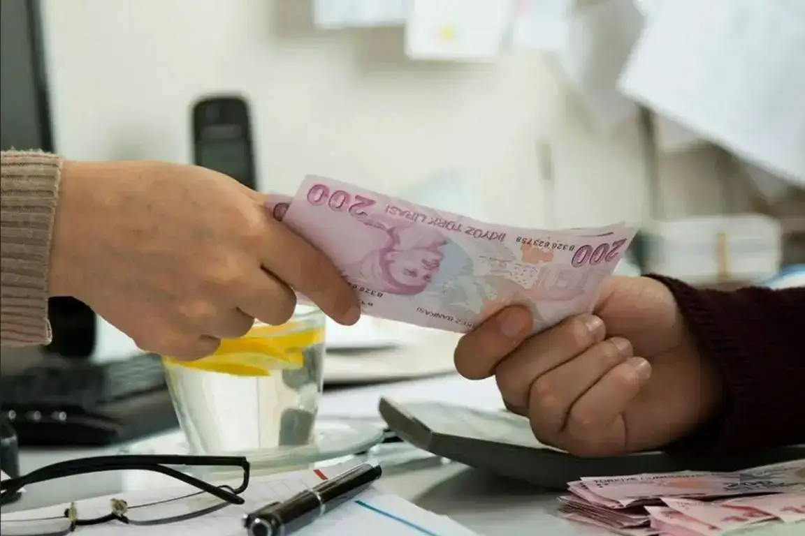 АБОНЕНТСКИЕ УСЛУГИ И ПЛАТА.
