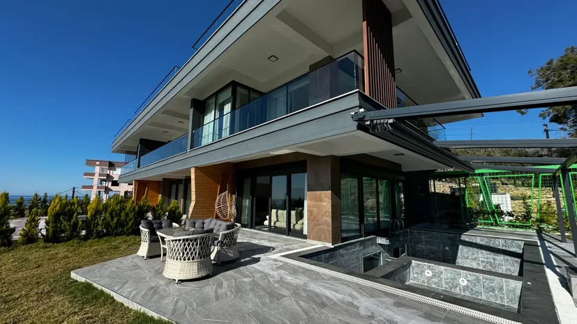 VILLA COMPLEX PROJECT 600 M FROM THE SEA IN INCEKUM
