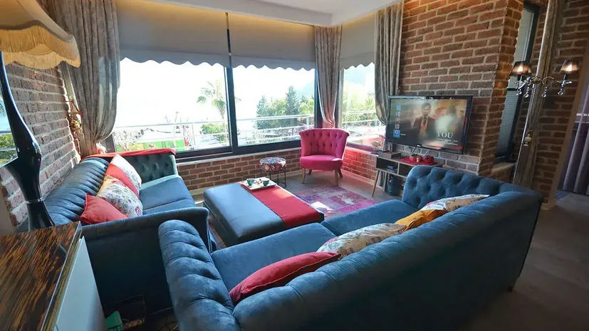 2+1 FURNISHED APARTMENT WITH UNIQUE SEA AND CASTLE VIEWS IN ALANYA.