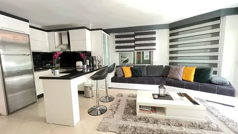 2+1 FURNISHED APARTMENT IN ALANYA OBA, 100 METERS FROM THE SEA