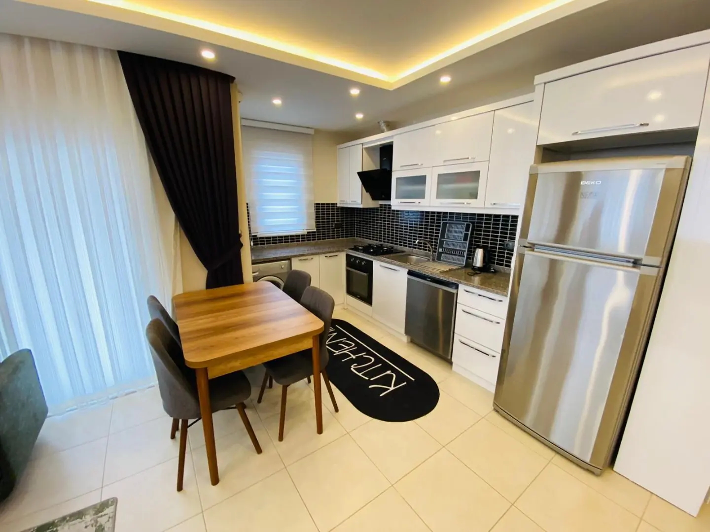 FULL LUXURY FURNISHED 1+1 APARTMENT IN ALANYA CENTER
