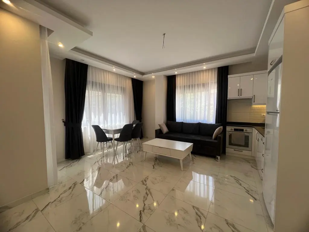 BEAUTIFULLY FURNISHED 1+1 APARTMENT IN ALANYA CENTER