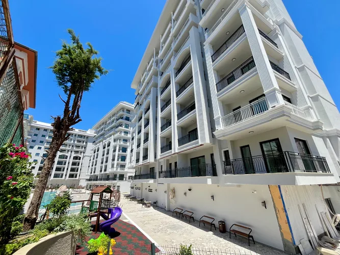 2+1 APARTMENT FOR SALE IN THE CENTER OF ALANYA