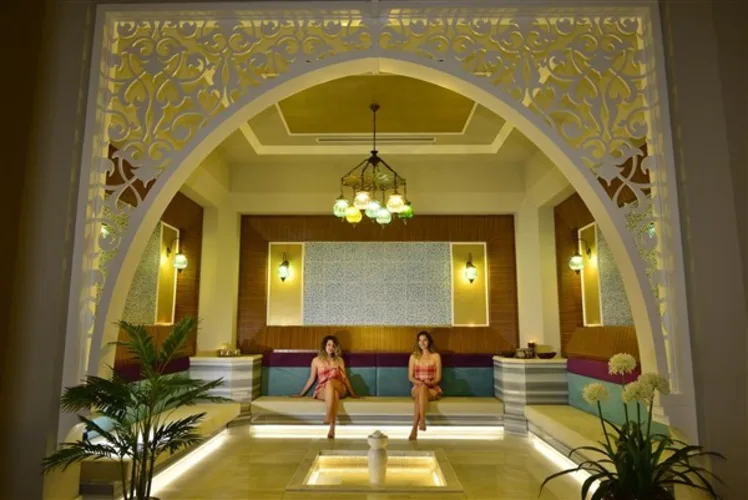 Furnished 2+1 Apartment with Sea View in a Hotel-Style Complex/KONAKLI