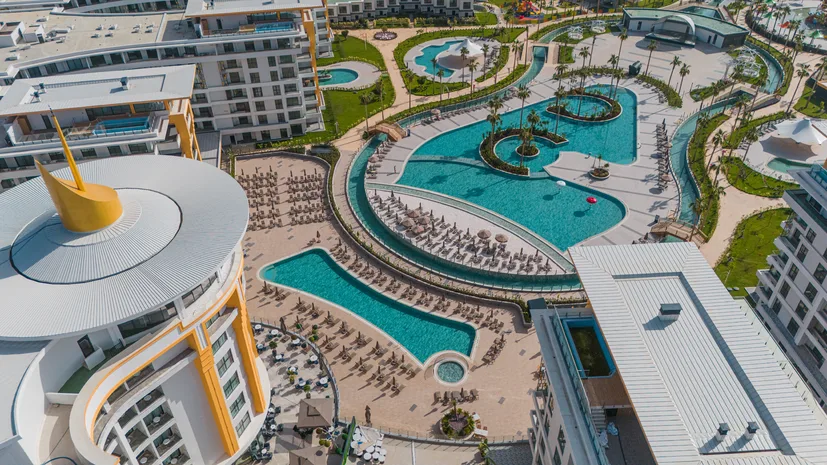 3+1 Apartment For Sale in a Luxury Residential Complex with Amenities