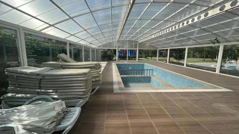 2+1 Spacious Flat in a Fully Equipped Site in the CİKCİLLİ Area