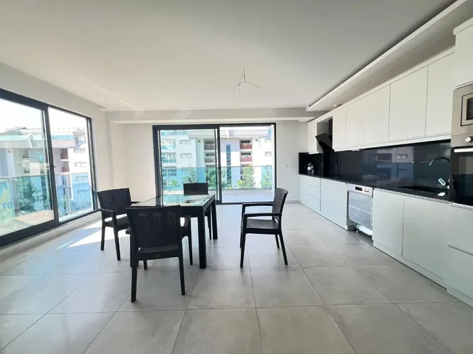  3+1 Flat with Magnificent Views in an Full Facility Site of Kargicak