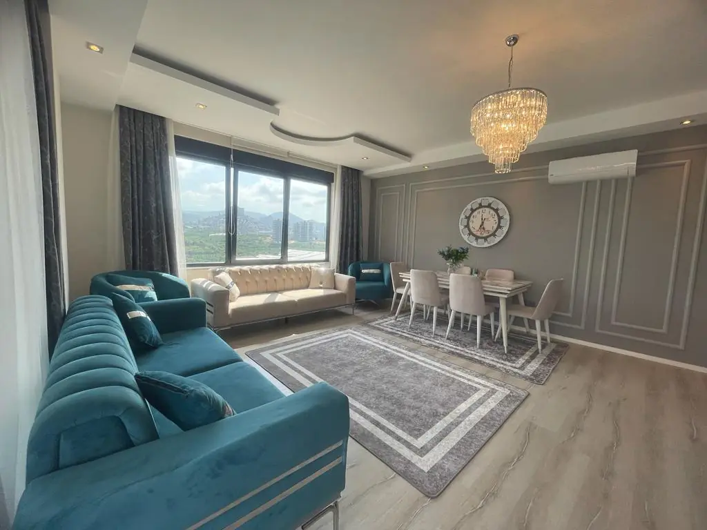 Furnished4+1 Flat with Full Mountain and Nature Views in the Mahmutlar
