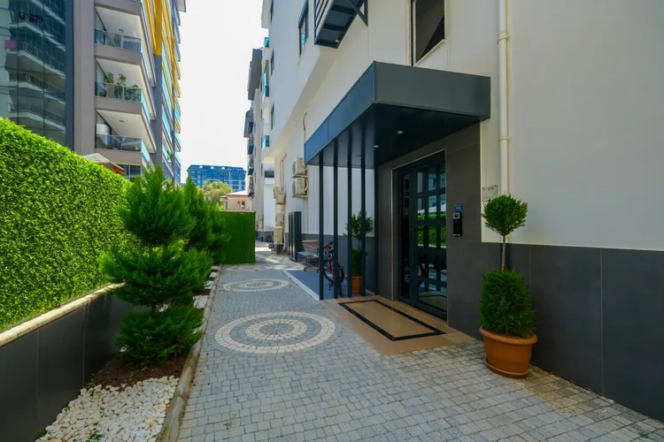 1+1 FURNISHED APARTMENT ON MAHMUTLAR ATATÜRK STREET