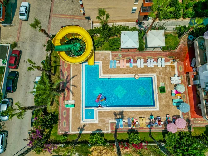 3+1 LUXURY FURNISHED APARTMENT IN MAHMUTLAR
