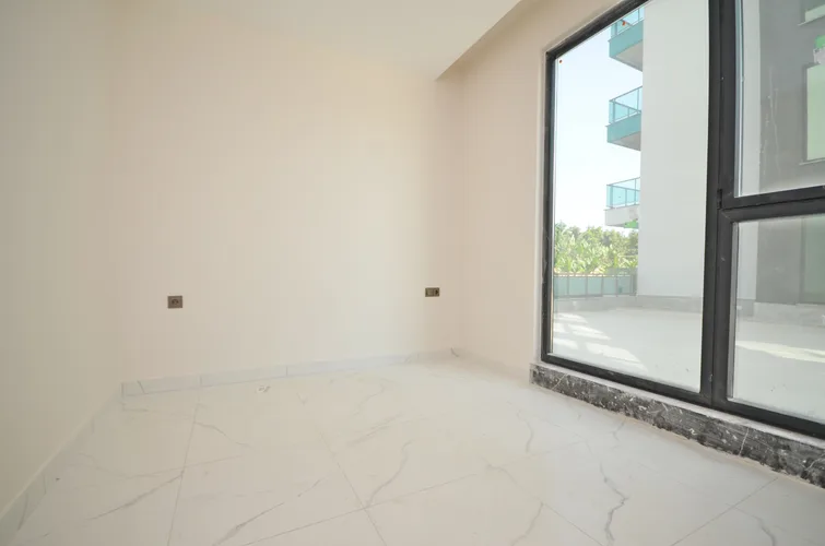 NEW 2+1 APARTMENT IN KARGICAK, NEAR THE SEA