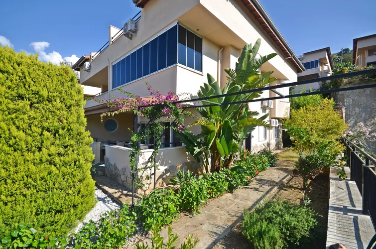 2+1 FULLY FURNISHED GARDEN APARTMENT IN ALANYA KARGICAK