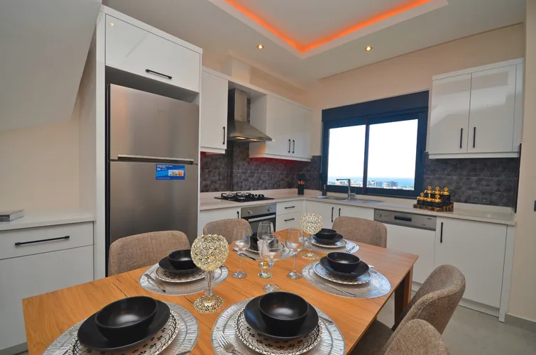 LUXURY FURNISHED 3+1 DUPLEX MODERN APARTMENT IN ALANYA KARGICAK
