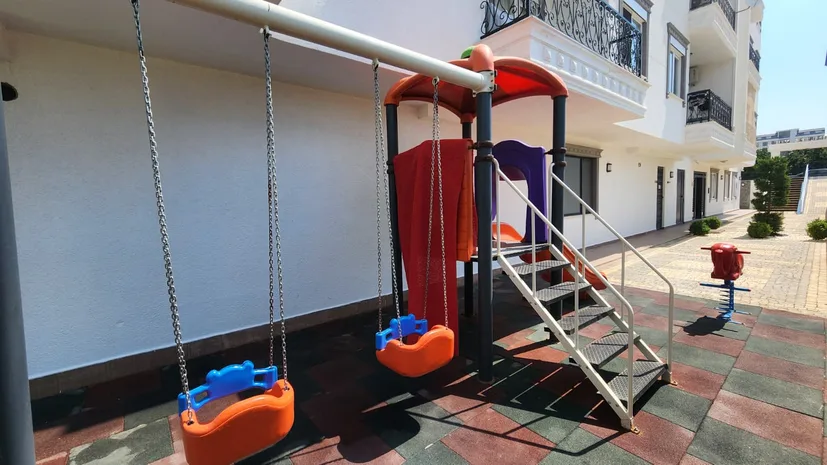 NEW 1+1 FURNISHED APARTMENT IN MAHMUTLAR, ALANYA, CLOSE TO THE SCHOOL