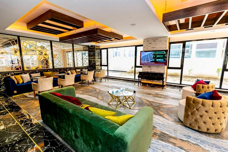 LARGE 2+1 FULLY FURNISHED APARTMENT WITH VIEW IN ALANYA MAHMUTLAR