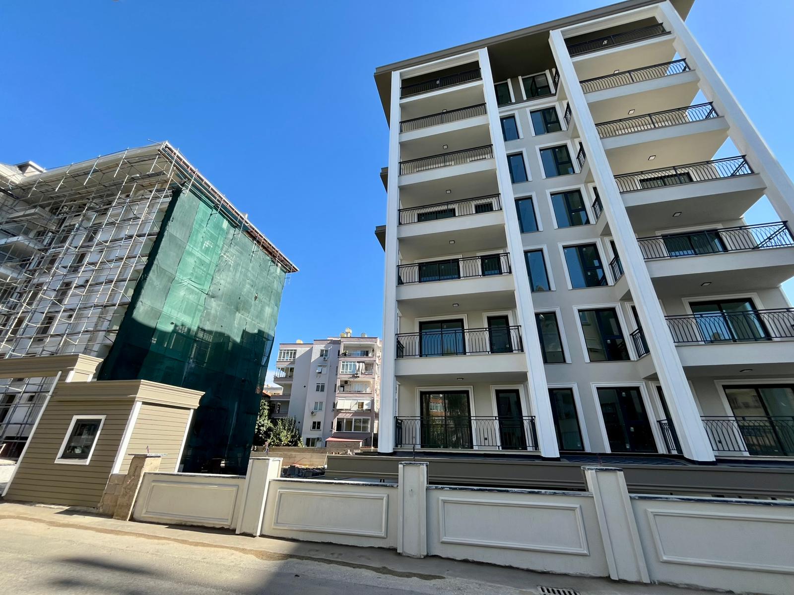 НОВАЯ КВАРТИРА 1+1 НА ПРОДАЖУ В ЦЕНТРЕ АЛАНИИ