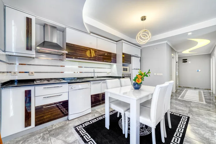 2+1 LUXURY FURNISHED APARTMENT FOR SALE IN CİKCİLLİ COMPLEX