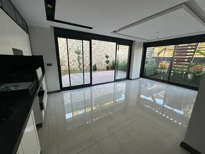 2+1 APARTMENT WITH PRIVATE GARDEN IN ALANYA HASBAHÇE 140m²