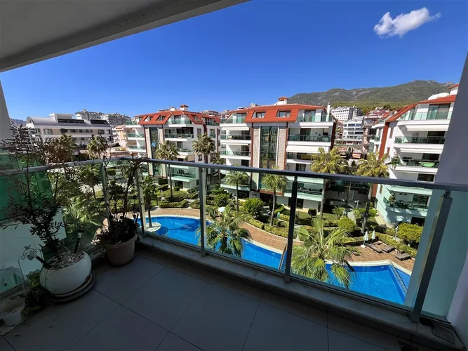 4+1 APARTMENT WITH SEPARATE KITCHEN IN ALANYA OBA WITH NATURE VIEW