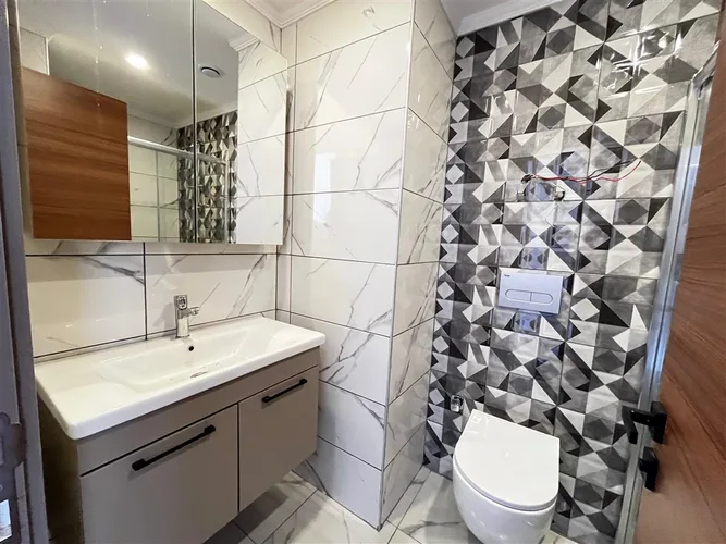 FULLY ACTIVE 1+1 APARTMENT IN A NEW BUILDING IN PAYALLAR