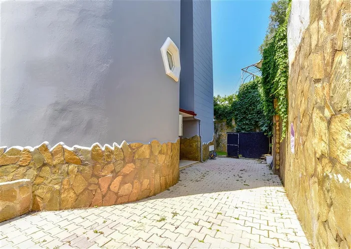 4+2 FURNISHED VILLA IN MAHMUTLAR, CLOSE TO THE RING ROAD