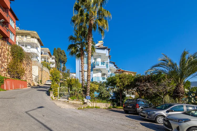 1+1 APARTMENT WITH SPECTACULAR SEA AND CITY VIEW IN ALANYA