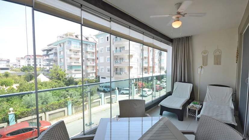 FULLY FURNISHED 1+1 APARTMENT RIGHT ON THE BEACH IN ALANYA KESTEL