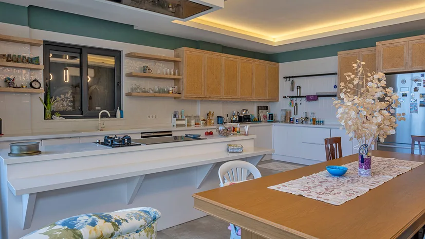 4+1 DETACHED VILLA WITH UNIQUE CITY VIEWS IN ALANYA OBA.