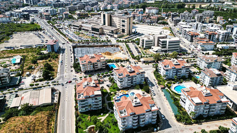 3+1 DUPLEX FURNISHED APARTMENT IN A CENTRAL LOCATION IN ALANYA OBA.