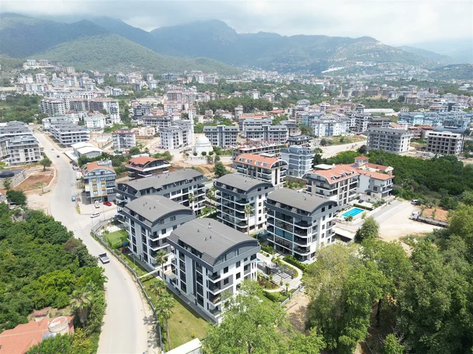 LUXURY FURNISHED 3+1 APARTMENT WITH SEPARATE KITCHEN, 140m² IN OBA