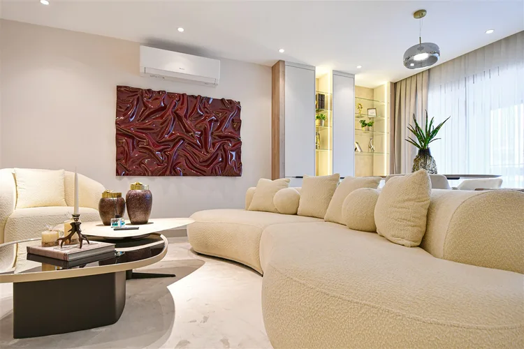 LUXURY FURNISHED 2+1 APARTMENT NEAR THE SEA IN TOSMUR, ALANYA.