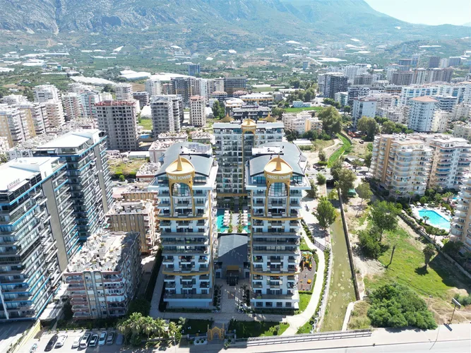 2+1 FURNISHED APARTMENT IN THE MOST PRESTIGIOUS PROJECT OF MAHMUTLAR.
