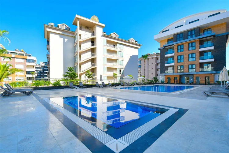 LUXURY FURNISHED 1+1 APARTMENT RIGHT ON THE BEACH IN TOSMUR, ALANYA.