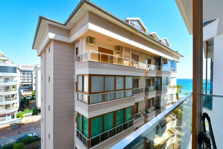 LUXURY FURNISHED 1+1 APARTMENT RIGHT ON THE BEACH IN TOSMUR, ALANYA.