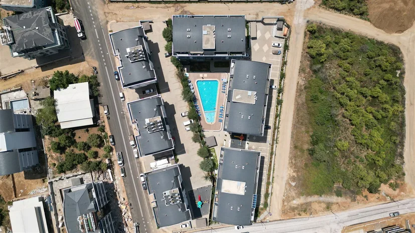 1+1 FURNISHED APARTMENT IN A GATED COMMUNITY IN ALANYA OBA.