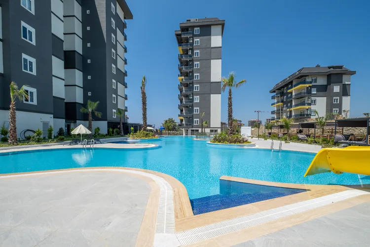 1+1 APARTMENT IN A GATED COMMUNITY IN ALANYA AVSALLAR.