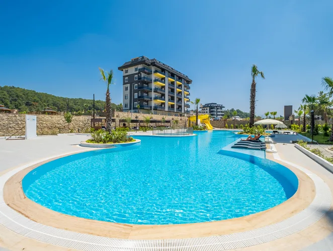 1+1 APARTMENT IN A GATED COMMUNITY IN ALANYA AVSALLAR.