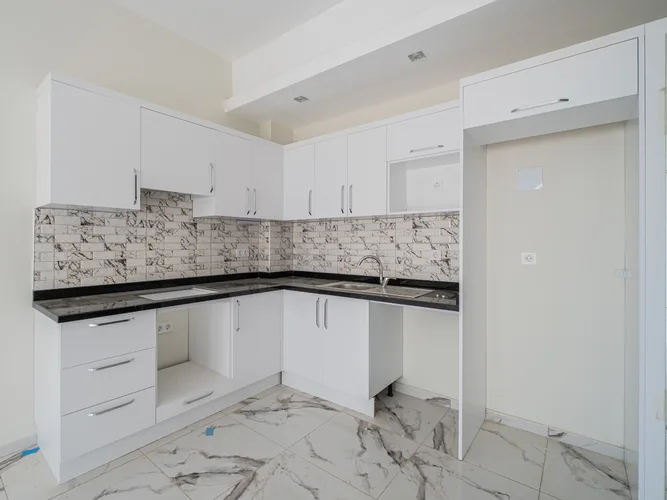 1+1 APARTMENT IN A GATED COMMUNITY IN ALANYA AVSALLAR.