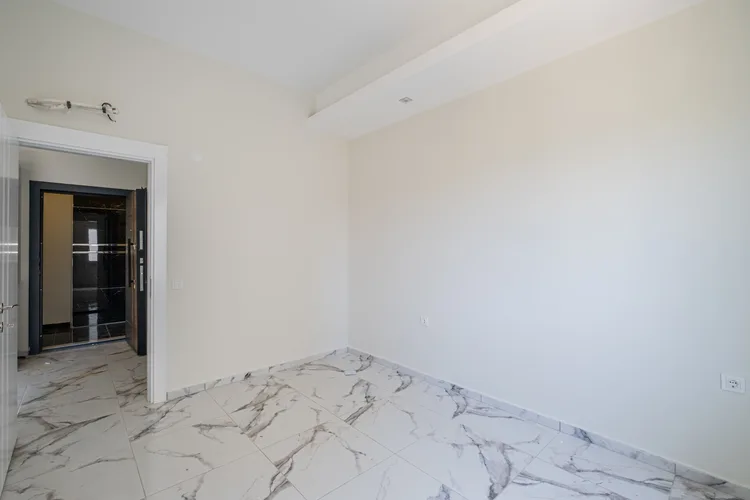 1+1 APARTMENT IN A GATED COMMUNITY IN ALANYA AVSALLAR.