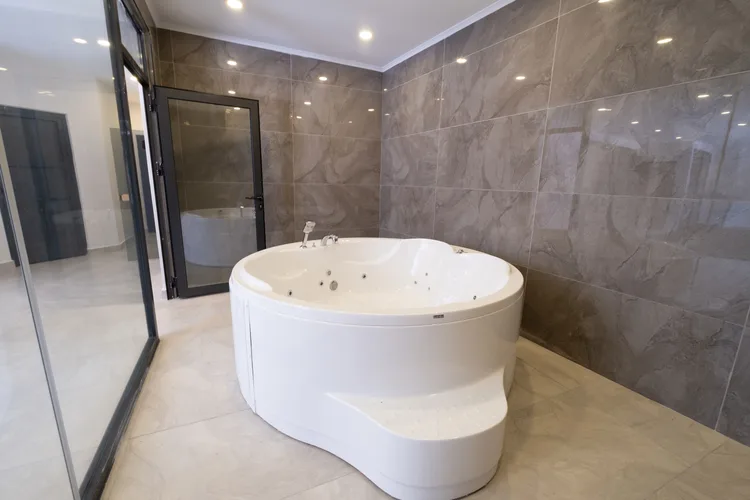 NEW 1+1 APARTMENT NEAR THE SEA IN ALANYA OBA.