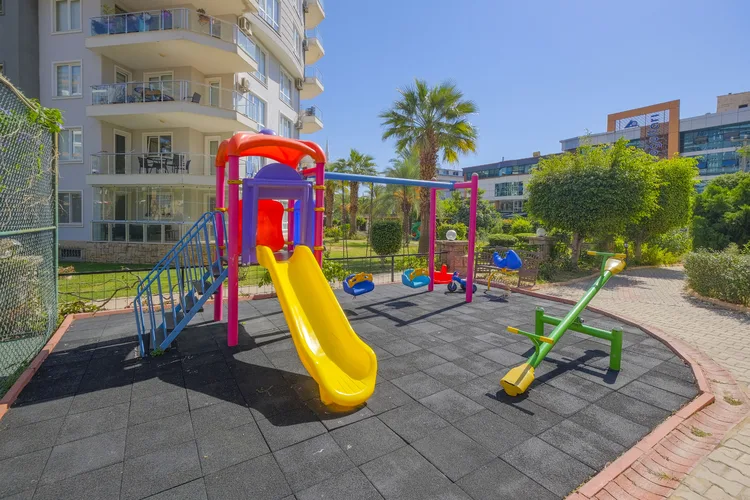 4+1 DUPLEX APARTMENT WITH CASTLE AND SEA VIEW IN CİKCİLLİ.