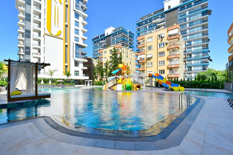 FURNISHED 2+1 APARTMENT IN HOTEL CONCEPT IN ALANYA MAHMUTLAR