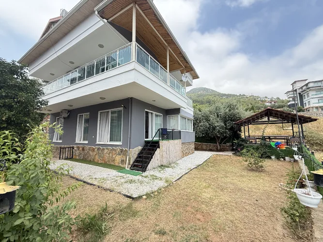 6+1 DETACHED VILLA CLOSE TO ALANYA CITY CENTER