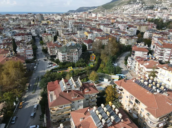 LUXURY FURNISHED 2+1 APARTMENT IN ALANYA CITY CENTER