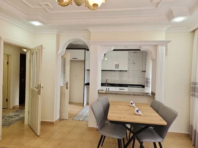 LUXURY FURNISHED 2+1 APARTMENT IN ALANYA CITY CENTER