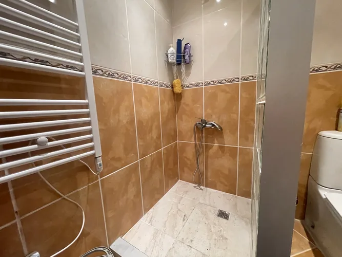 SPACIOUS 1+1 APARTMENT 800 METERS FROM CLEOPATRA BEACH IN ALANYA, 80 m²