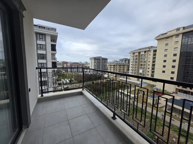 BRAND NEW 1+1 APARTMENT IN ALANYA MAHMUTLAR CENTER