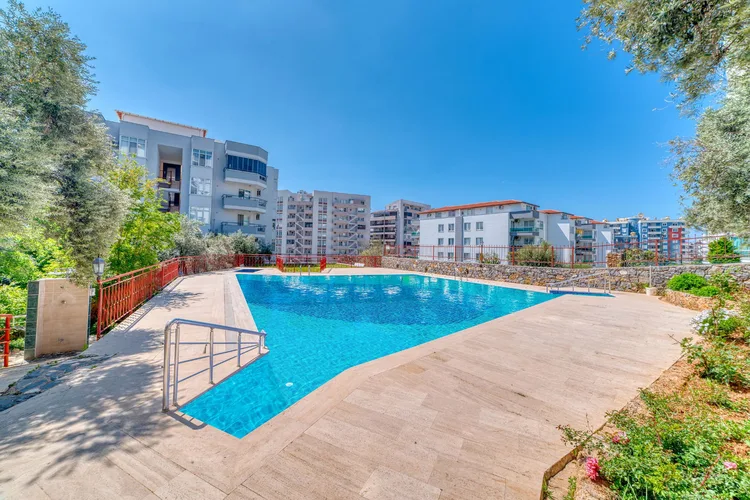 LUXURY FURNISHED 1+1 APARTMENT IN ALANYA TOSMUR
