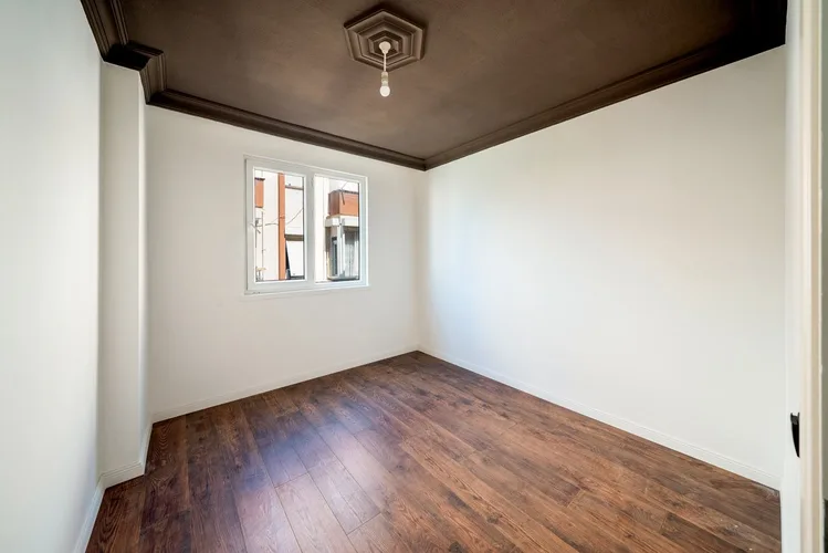 2+1 APARTMENT WITHIN WALKING DISTANCE TO THE SEA IN ALANYA TOSMUR