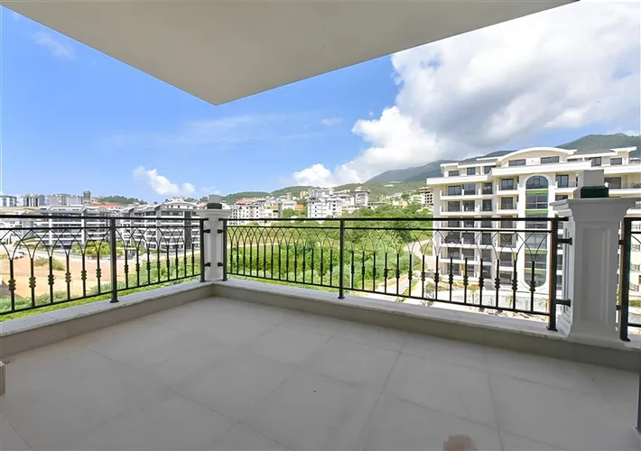 BRAND NEW 4+1 APARTMENT IN THE BEST PROJECT OF ALANYA ÇIPLAKLI